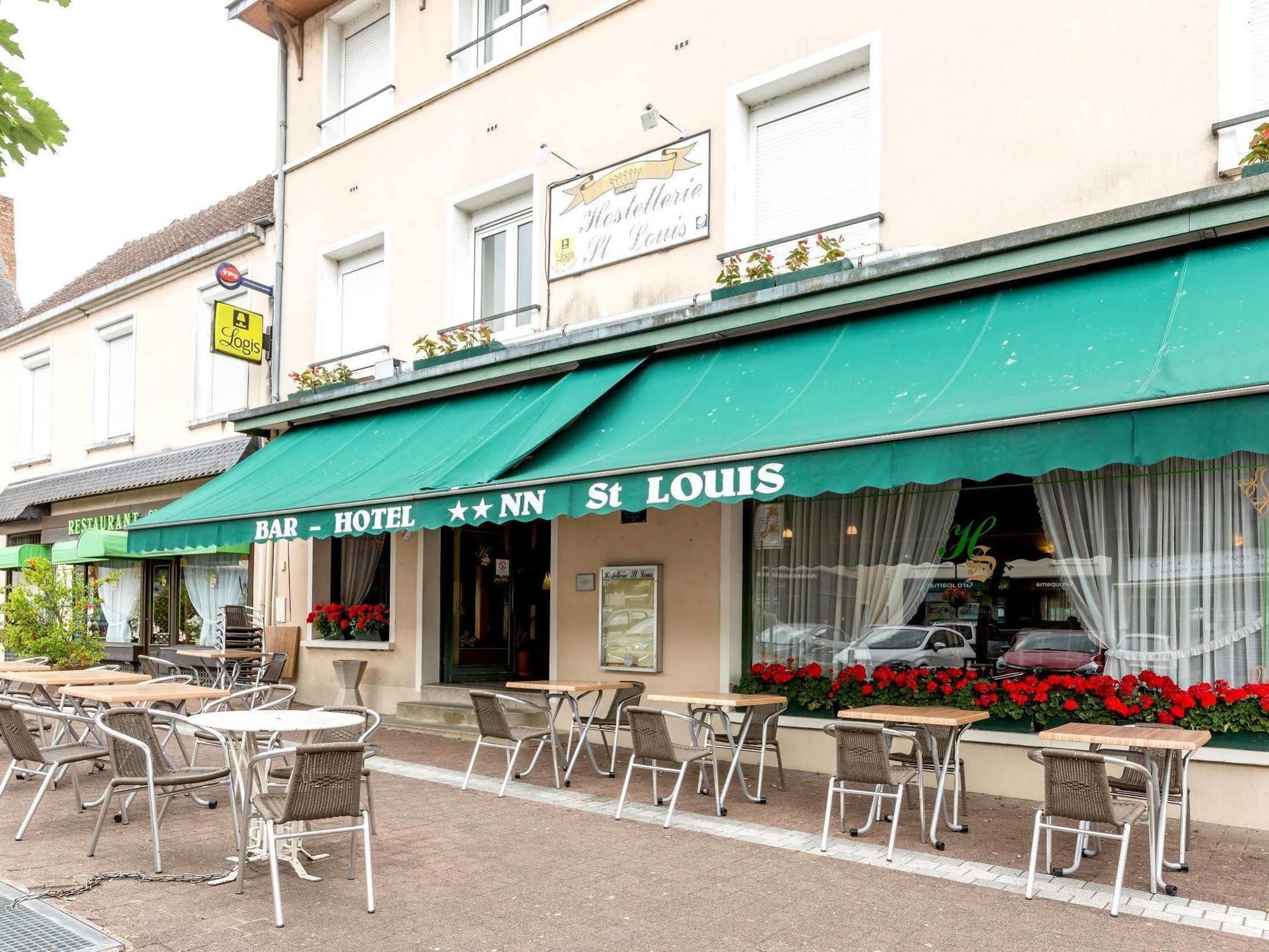 Logis Saint Louis Hotel La Suze-sur-Sarthe ภายนอก รูปภาพ