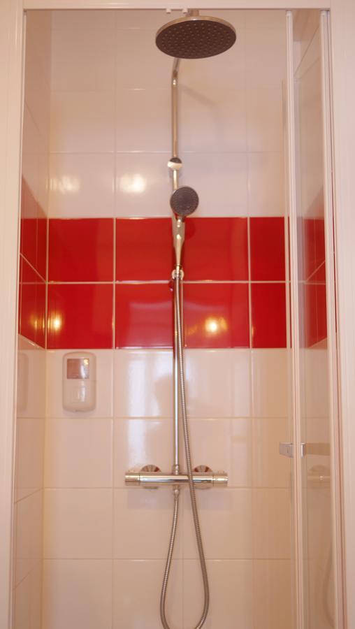 Logis Saint Louis Hotel La Suze-sur-Sarthe ภายนอก รูปภาพ